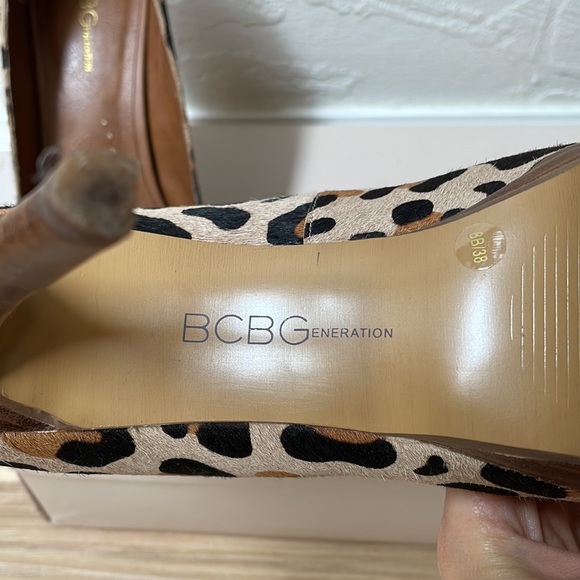 BCBGeneration leopard heels size 8 - Picture 8 of 8